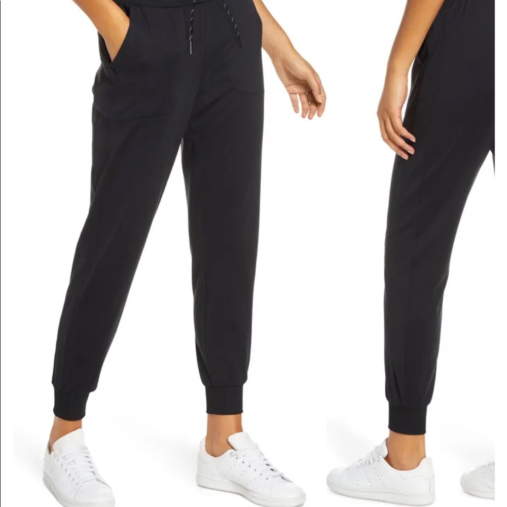 Perfect condition. Nordstrom Zellas black joggers